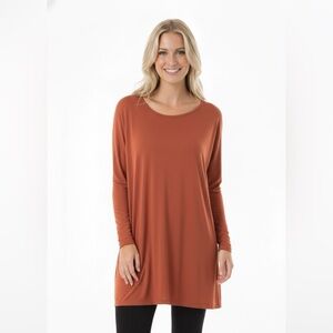 PIKO burnt orange top size medium bamboo blend